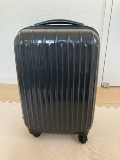 キャリーバッグ