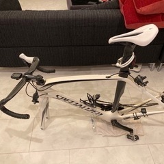 土日限定値下げ！SPECIALIZED VENGE ELITE 2015 モデル　中古　感動品