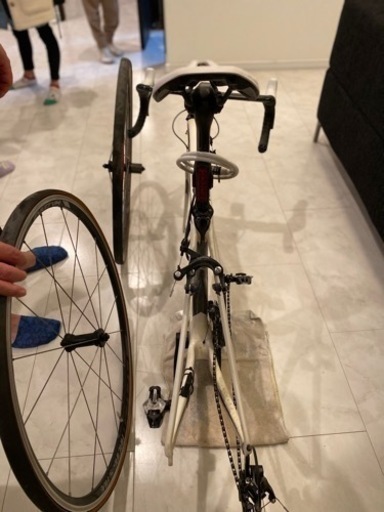 土日限定値下げ！SPECIALIZED VENGE ストア ELITE 2015 モデル 中古 感動品 