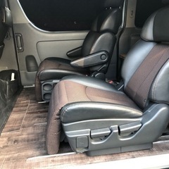ハイエース キャプテンシート