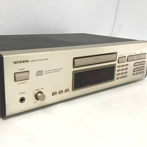 ut7/90　ONKYO CDプレーヤー c-702 オンキョー　音響機器　オーディオ　コンパクトディスクプレーヤー　※音出し確認済み
