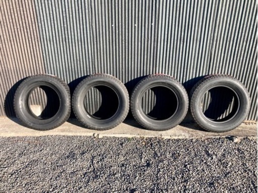 ✨新品未使用✨】185/65R15 スタッドレスタイヤ 4本 ✨新品未使用✨】185/65R15 スタッドレスタイヤ 4本
