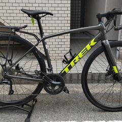 TREK Domane AL3 サイコン&ライト付