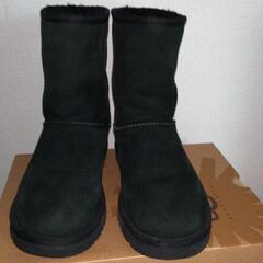 お得！お早いかたに！美品　黒UGG  24cm ショートブーツ