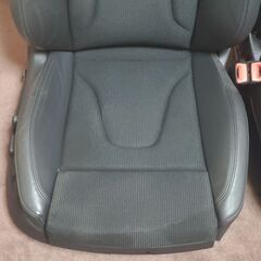 アウディ A4 S-Line ハーフレザーシート 運転席 助手席 セット★手渡し限定★