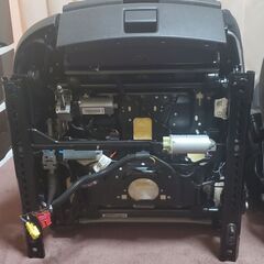 アウディ A4 S-Line ハーフレザーシート 運転席 助手席 セット★手渡し限定★