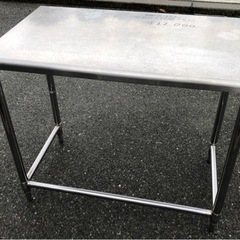 ⭐︎中古品　作業台　1000×600×830mm  厨房用品⭐︎