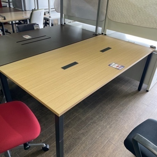 JB-1 【オフィス家具専門店】イトーキのミーティングテーブルです！