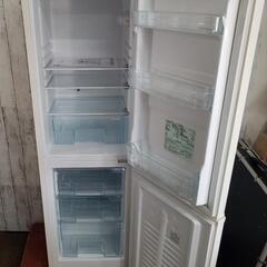 お取引中❗【未使用品】大きめ 2022年製 162L アイリスオーヤマ2ドア冷蔵庫IRSE-16A-CW