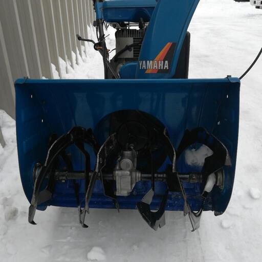 ヤマハ除雪機 YSM555