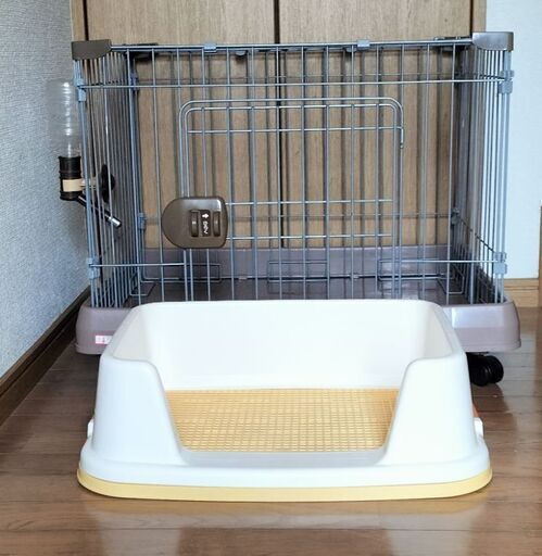 決まりました。ペットゲージ、トイレ、水飲みのペット用品3点セット