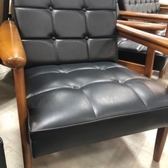 取りに来れる方限定！カリモク60の1人掛けソファーです！