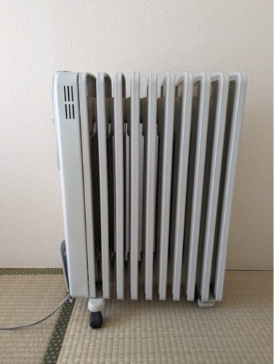 デロンギ オイルヒーター デロンギ オイルヒーター ホワイト フィン8枚