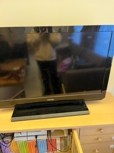 TOSHIBA TV  40型　2011年製　リモコン有り