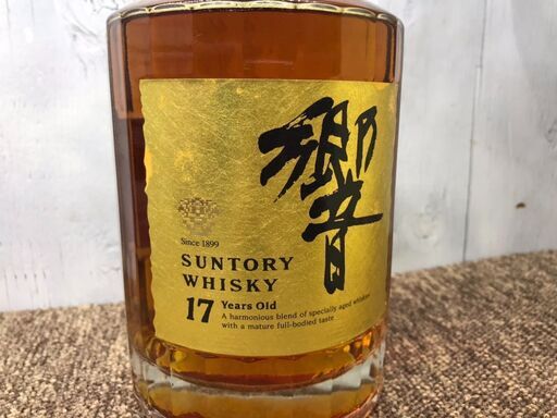 【愛品館八千代店】サントリー　ウイスキー　響17年　ゴールドラベル