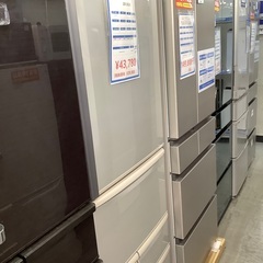 TOSHIBA 5ドア冷蔵庫　GR-D43N 2011年製