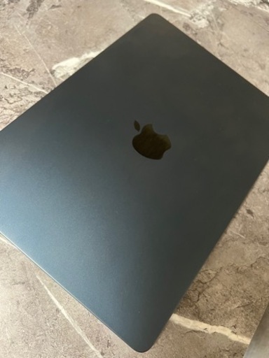 MacBook Air M2 ミッドナイト