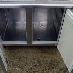 ホシザキ　業務用テーブル形冷蔵庫　RT-120SNE-R形　引き...