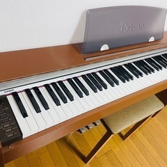 値下げしました！CASIO PX-730 Privia 電子ピアノ