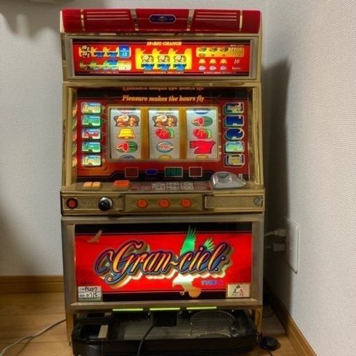 グランシエル 4号機 パチスロ機 ※引き取り限定