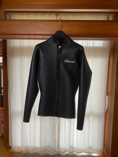 新古品 ビーウエット2mmウエットスーツ 【公式通販】