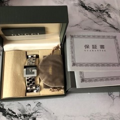 GUCCI 腕時計　レディース