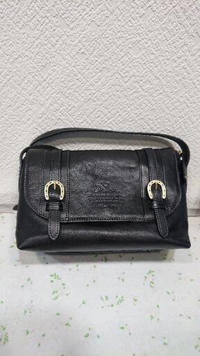 Dakota キューブショルダーバッグ