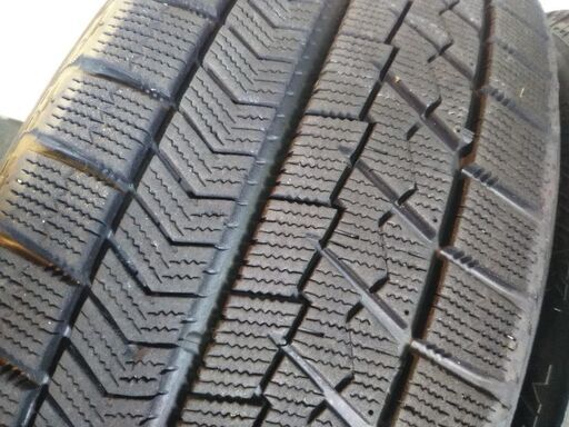 冬17インチ エスティマ CH-R カローラクロス マツダ MPV エルグランド