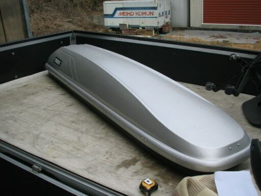 さらに値引しました　 THULE  スーリー　ルーフ　BOX　釣り　アウトドア　スキー　スノボード　長尺