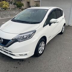 日産　ノート　