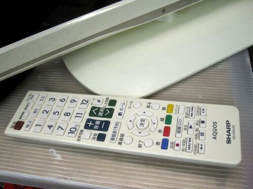 3か月間保証☆配達有り！8000円(税別）シャープ 19型 液晶テレビ ホワイト リモコン有り 2014年製