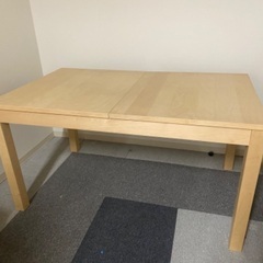 IKEA ビュースタ 伸縮式テーブル