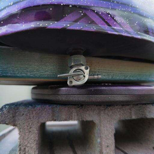 ゴリラタンクグラデーションラメ塗装！キャップコック付き！ ゴリラタンクグラデーションラメ塗装！キャップコック付き！