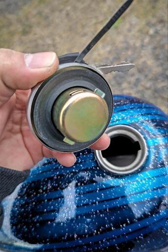 ゴリラタンクグラデーションラメ塗装！キャップコック付き！ ゴリラタンクグラデーションラメ塗装！キャップコック付き！