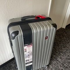 swiss tech スーツケース