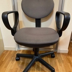 オフィス椅子　1脚