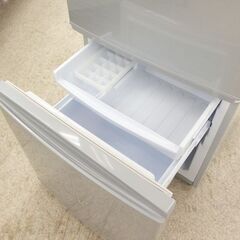 ③ 2ドア冷蔵庫 137L 2018年製 100Lクラス つけかえどっちもドア 