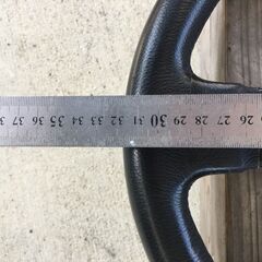 MOMO　ステアリング　スパイダー　赤　最終値下げ