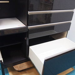 ニトリ キッチンボード 食器棚 幅120×奥行50×高さ206cm Nポスティア120KB BK 黒系 (LA23)