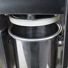 【ヤ取終了2/25】≪y541≫極美品 KIPROSTAR/キプロスター ソーセージスタッファー/肉詰機 YSS-5 容量5L 手動 付属ノズル2本 50204-03 ヤ取終了2/25】≪y541≫極美品 KIPROSTAR/キプロスター ソーセージ