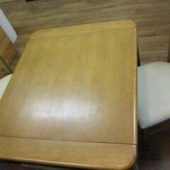 R529 伸長式ダイニング3点セット、幅90cm・135cm USED