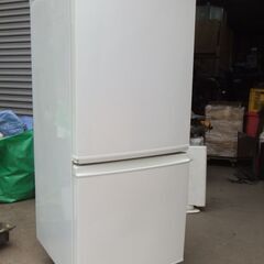 【ネット決済】H473　シャープ冷蔵庫２ドア　１３７L　  SJ...