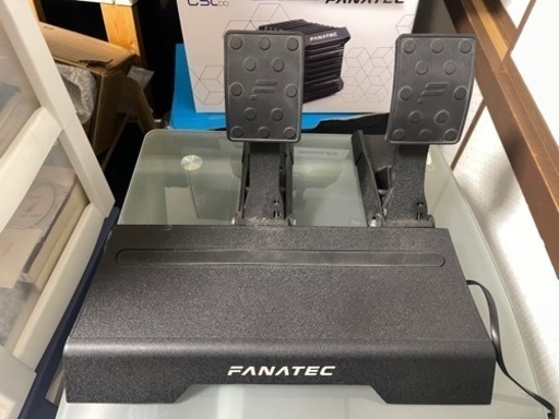 ご購入ありがとうございました。fanatec 一式です。