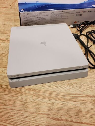 PS4 CUH-2100B B02 Glacier White 1TB