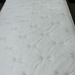 キングスダウン　セミダブル　レガリア　マットレス　＋キングスダウンのマットレスボトム