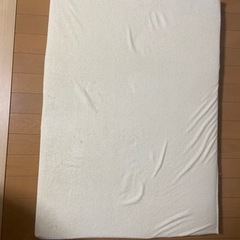 赤ちゃん用低反発マットレス　式パッド付　中古　92x66x4cm