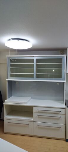 食器棚/最終値下げ！松田家具の美品キッチンボード食器棚お譲りします！