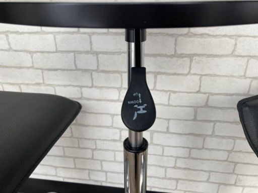 【6月末まで】コーヒーテーブル\u0026イス2脚 セット  バーテーブル　黒　丸　高さ調節可能　昇降式