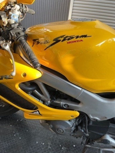 交換希望 車検R7年5月迄 vtr1000f ホンダ 99年式 大型バイク SR400/