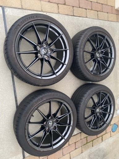 GRヤリスハイパフォーマンス純正ホイールBBS製225/40R18
